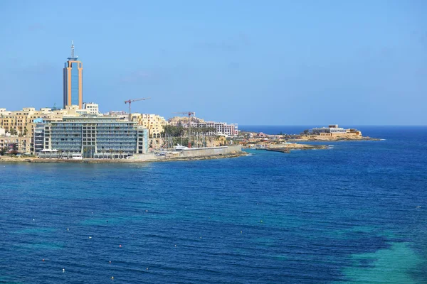 Sliema Malta Abril Vista Sobre Hotéis Praia Abril 2015 Sliema — Fotografia de Stock