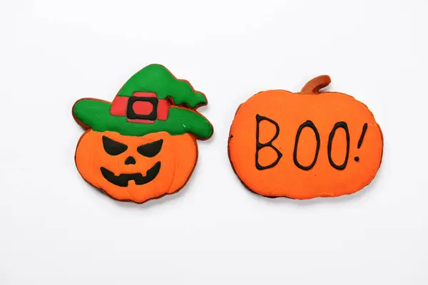 Hand Made Eatable Gingerbread Halloween Pumpkins Boo Inscription White Background — Stock Photo, Image