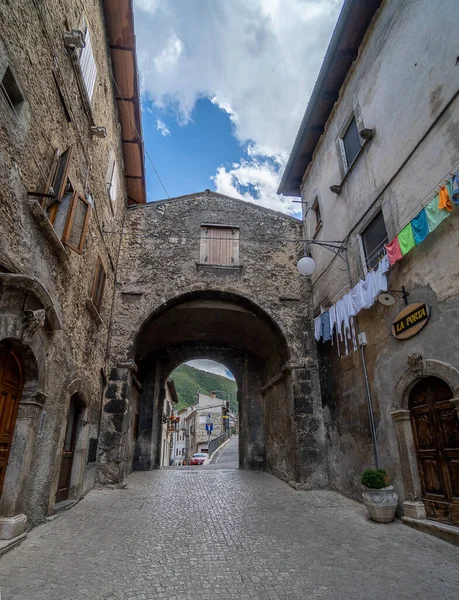 Abruzzo Yaz Turnesinde Talya Mirası Turizmi — Stok fotoğraf