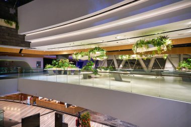 SINGAPORE - CIRCA JANUARY, 2020: Singapur Changi Uluslararası Havaalanı 'nın iç çekimleri.