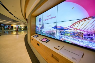 SINGAPORE - CIRCA JANUARY, 2020: Singapur Changi Uluslararası Havaalanı 'nın iç çekimleri.