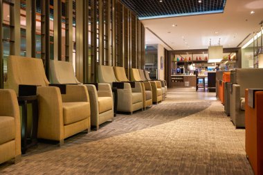 SINGAPORE - CIRCA JANUARY, 2020: Singapur Changi Havaalanı 'ndaki Dnata Lounge' un iç çekimi.