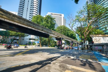 KUALA LUMPUR, MALAYSIA - CIRCA JANUARY, 2020: Gündüz vakti Kuala Lumpur 'un sokak manzarası.