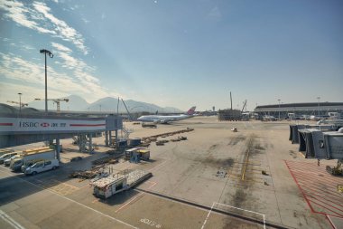 HONG KONG - CIRCA ARALIK, 2019: görüntüleme Hong Kong Uluslararası Havaalanı.