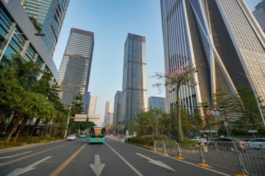 ŞENZHEN, ÇİN - 27 Kasım 2019: Shenzhen şehir manzarası.