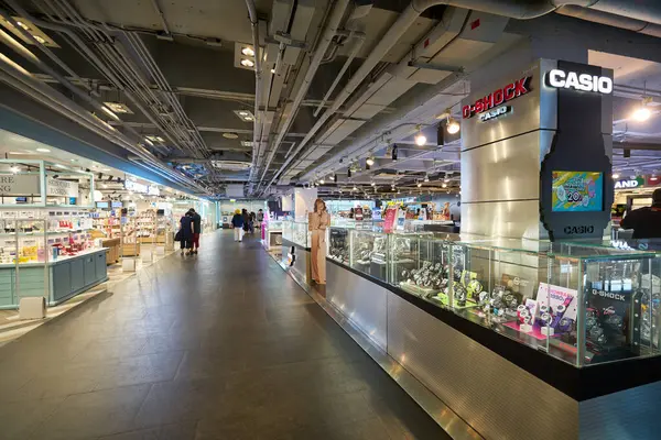 stock image BANGKOK, THAILAND - CIRCA JANUARY, 2020: interior shot of Siam Center shopping centre