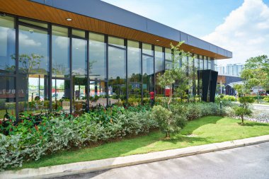 KUALA LUMPUR, MALAYSIA - CIRCA MARCH, 2023: Kuala Lumpur 'un dışındaki Starbucks Kafe.