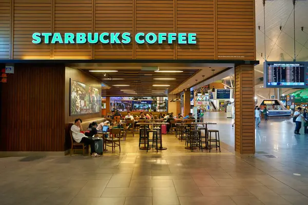 stock image KUALA LUMPUR, MALAYSIA - CIRCA MARCH, 2023: Starbucks Coffee at KLIA2 airport in Kuala Lumpur.