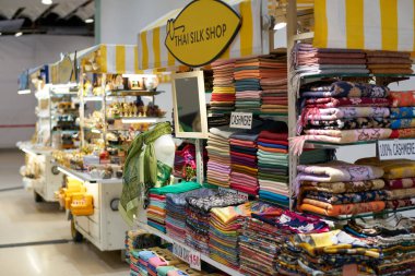 PATTAYA, THAILAND - CIRCA APRIL, 2023: Central Pattaya 'da (CentralFestival Pattaya Sahili) alışveriş merkezi.