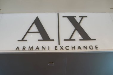 PATTAYA, THAILAND - CIRCA APRIL, 2023: Merkezi Pattaya 'daki perakende mağazasında Armani Borsa tabelası (CentralFestival Pattaya Beach) alışveriş merkezi.