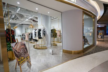 HO CHI MINH CITY, VİETNAM - CIRCA MARCH, 2023: Crescent Mall 'daki Kelly Bui mağazasının girişi.