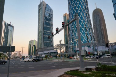 DOHA, Katar - CIRCA MARCH, 2023: Doha 'nın sokak manzarası.