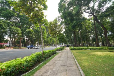 HO CHI MINH CITY, VİETNAM - 25 Mart 2023: Ho Chi Minh şehrinin sokak manzarası.