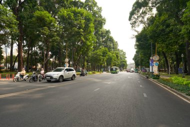 HO CHI MINH CITY, VİETNAM - 25 Mart 2023: Ho Chi Minh şehrinin sokak manzarası.