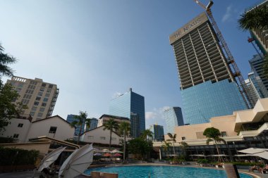 HO CHI MINH CITY, VİETNAM - 25 Mart 2023: Ho Chi Minh City 'deki Lotte Hotel Saigon' dan yapılan Nexus Kulesi.