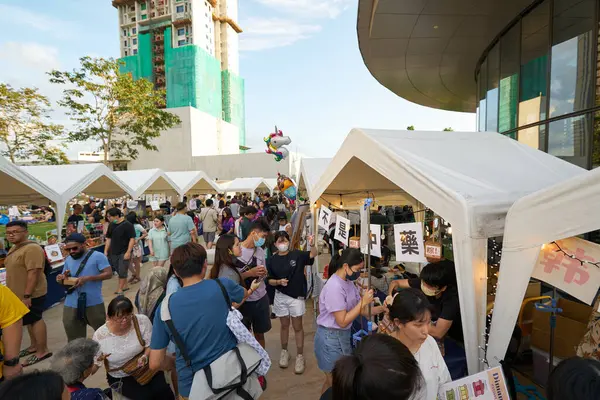 stock image KUALA LUMPUR, MALAYSIA - CIRCA MAY, 2023: pop-up market in the Central Rooftop Garden located at Level 4 of Mitsui Shopping Park LaLaport BBCC.