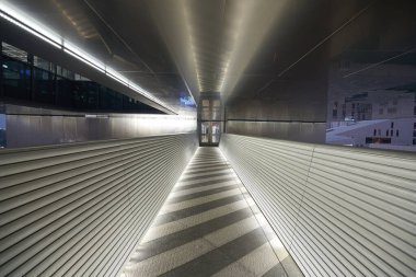 SHENZHEN, ÇİN - 22 Kasım 2019: Shenzhen 'deki UpperHill' deki Uluslararası Çin Tüketici Elektronik Borsası / Sergi Merkezi 'ne (CEEC) giriş.