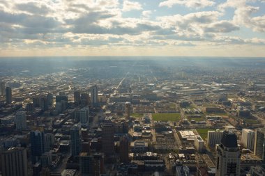 Chicago, IL - CIRCA MARCH, 2016: John Hancock Merkezi 'nden Chicago manzarası. Chicago, Amerika Birleşik Devletleri 'nde büyük bir şehirdir..