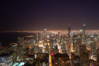 Chicago, IL - CIRCA MARCH, 2016: John Hancock Merkezi 'nden Chicago manzarası. Chicago, Amerika Birleşik Devletleri 'nde büyük bir şehirdir..
