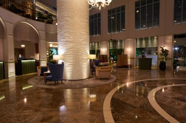 HO CHI MINH ŞEHRİ, VİETNAM - 28 Mart 2023 Sofitel Saigon Plaza Oteli.