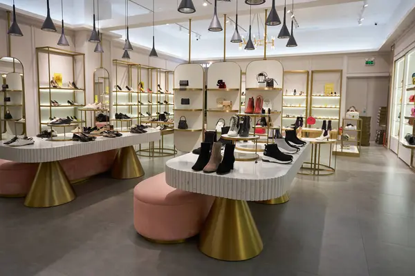 Stock image SHENZHEN, CHINA - NOVEMBER 22, 2019: interior shot of Susan Mayer store inside Upperhills shopping mall in Shenzhen.