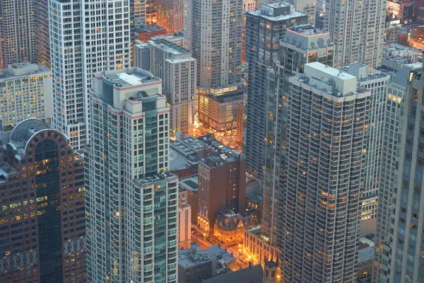 Chicago, IL - CIRCA MARCH, 2016: John Hancock Merkezi 'nden Chicago manzarası. Chicago, Amerika Birleşik Devletleri 'nde büyük bir şehirdir..