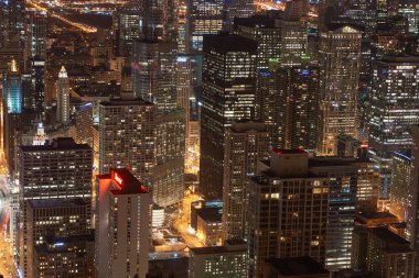 Chicago, IL - CIRCA MARCH, 2016: John Hancock Merkezi 'nden Chicago manzarası. Chicago, Amerika Birleşik Devletleri 'nde büyük bir şehirdir..