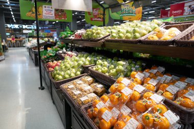 PHUKET, THAILAND - 18 Nisan 2023: Büyük C Extra Phuket 2 'de üretiliyor.