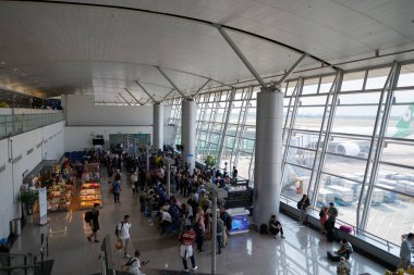HO CHI MINH CITY, VİETNAM - 30 Mart 2023: Tan Son Nhat Uluslararası Havaalanı 'nın iç çekimleri.