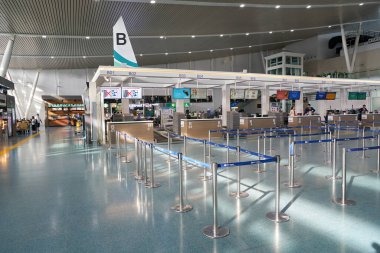 PHUKET, THAILAND - MAYIS 09, 2023: Phuket Uluslararası Havaalanı 'na giriş alanı.