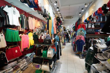 HO CHI MINH CITY, VİETNAM - 26 Mart 2023: Ho Chi Minh City 'deki Sai Gon Meydanı' nın iç çekimi.