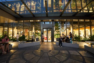 KUALA LUMPUR, MALAYSIA - 27 Mayıs 2023: Pokok Lalaport BBBCC 'ye giriş.