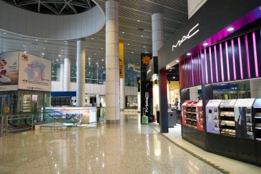 KUALA LUMPUR, MALAYSIA - CIRCA MAYIS, 2023: Kuala Lumpur Uluslararası Havaalanı 'nın iç çekimleri.