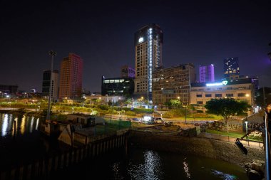 HO CHI MINH ŞEHRİ, VİETNAM - 29 Mart 2023: Gece Ho Chi Minh Şehri manzarası.