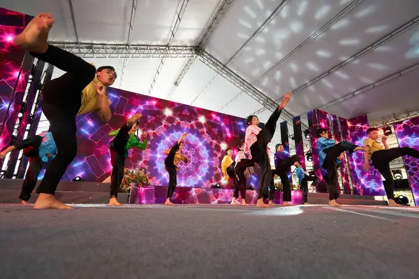 stock image HO CHI MINH CITY, VIETNAM - MARCH 26, 2023: dance performance at Youth Fest 2023 in Ho Chi Minh City.