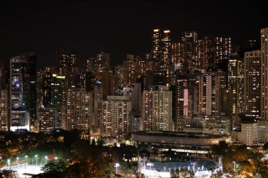 HONG KONG, Çin - 07 Aralık 2023: Hong Kong 'daki Causeway Körfezi manzarası.