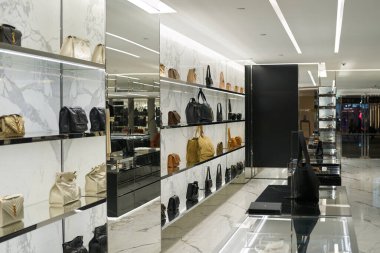 HONG KONG, ÇİN - 05 Aralık 2023: Hong Kong Saint Laurent Mağazası.