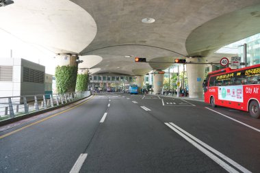 Incheon, Güney Kore - 18 Mayıs 2017 Incheon Uluslararası Havaalanı sokak manzaralı.