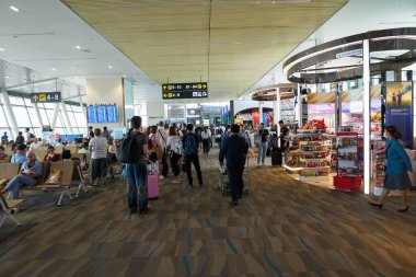 PHUKET, THAILAND - MAYIS 09, 2023: Phuket Uluslararası Havaalanı 'nın içi.