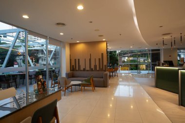 BANGKOK, THAILAND - 14 Ekim 2023: Ibis Bangkok Sathorn 'da lobi.