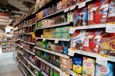 BANGKOK, THAILAND - 26 Ekim 2023: Bangkok 'taki Gourmet Market Terminali 21' de sergilenen mallar.