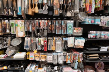 BANGKOK, THAILAND - 27 Ekim 2023: Bangkok 'taki Gurme Market' te mutfak malzemeleri sergileniyor.