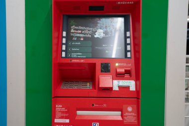 BANGKOK, THAILAND - 14 Ekim 2023: Don Mueang Uluslararası Havalimanı 'nda görülen ATM' nin yakın çekimi.