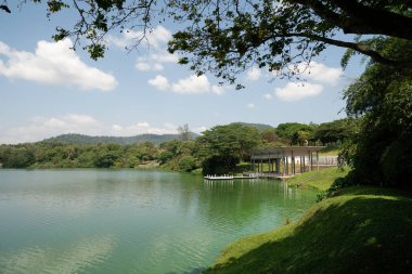KUALA LUMPUR, MALAYSIA - 08 Mart 2023: Taman Tasik Metropolitan Kepong.