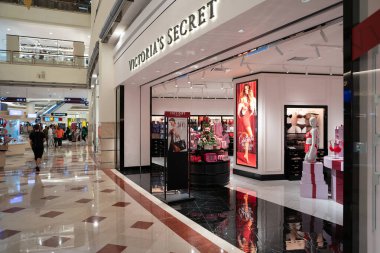 KUALA LUMPUR, MALAYSIA - NOVEMBER 08, 2023: shopfront view of Victoria's Secret store at Suria KLCC. VS is renowned for its collection of lingerie, women's clothing, and beauty products. clipart