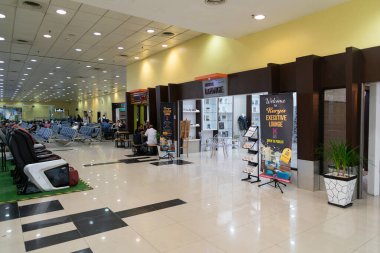 KOTA BHARU, MALAYSIA - 21 Kasım 2023: Kota Bharu Havaalanı İdari Salonu.