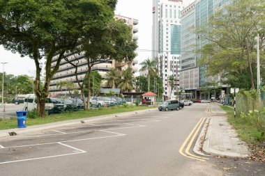 JOHOR BAHRU, MALAYSIA - 24 Kasım 2023: Johor Bahru kentsel sokak sahnesi.