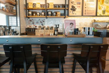 Busan, Güney Kore - 25 Mayıs 2017: Busan 'daki Songjeong Sahili' nde Melek İçimizde Kahve Spesiyalitesi.