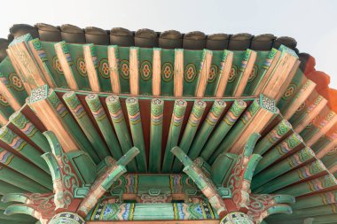 Busan, Güney Kore - 25 Mayıs 2017: Songjeong Sahili 'nin sonundaki Songiljeong Pavilion' un yakın çekimi.