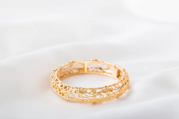 Golden Bracelet White Satin Background — Stock Photo, Image